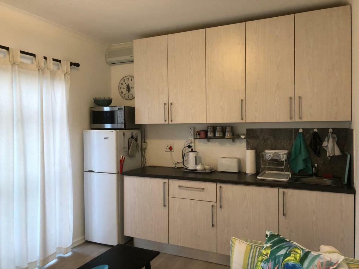 Apartment The Speckled Egg, 4 Promenade Rd, Lakeside,